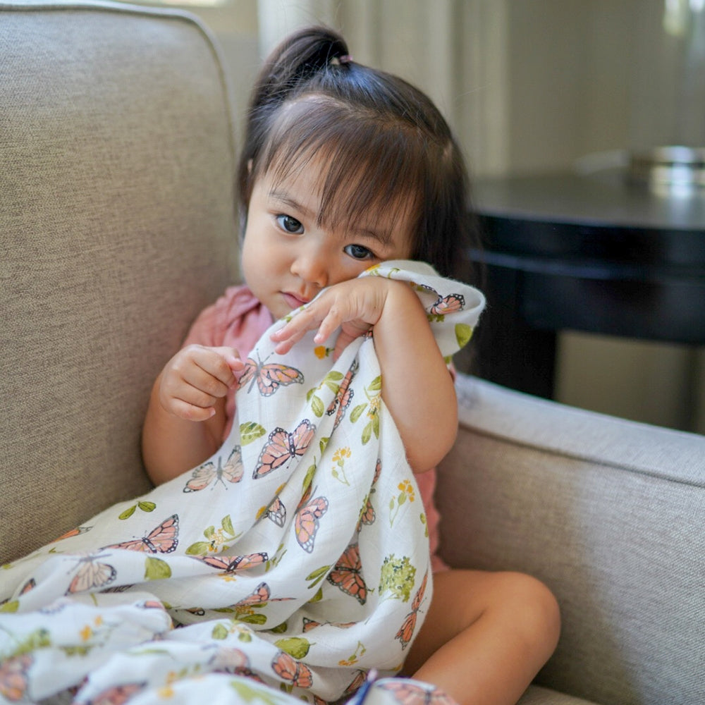 butterfly swaddle
